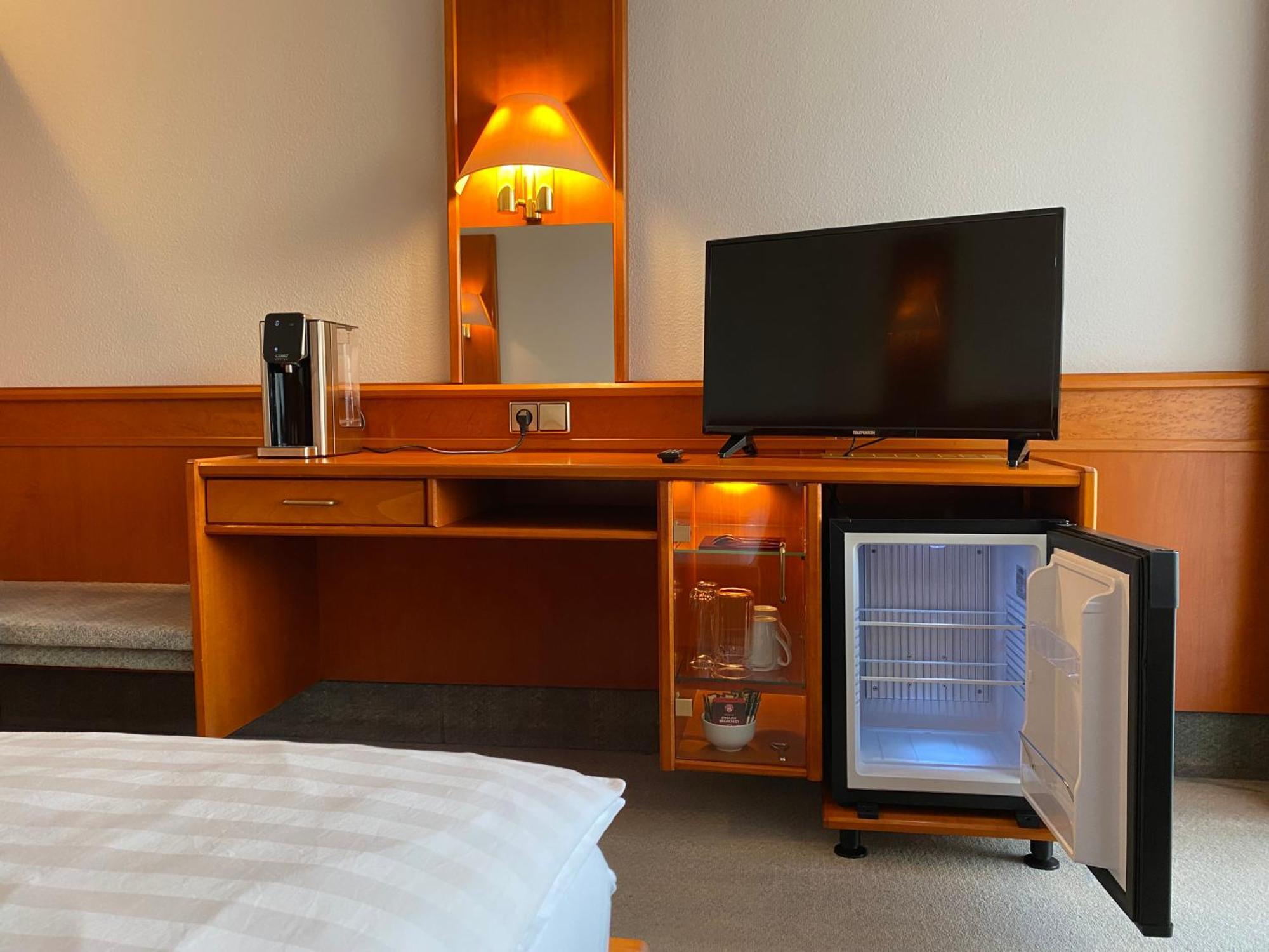 Adamidis Hotel Altenmedingen Esterno foto