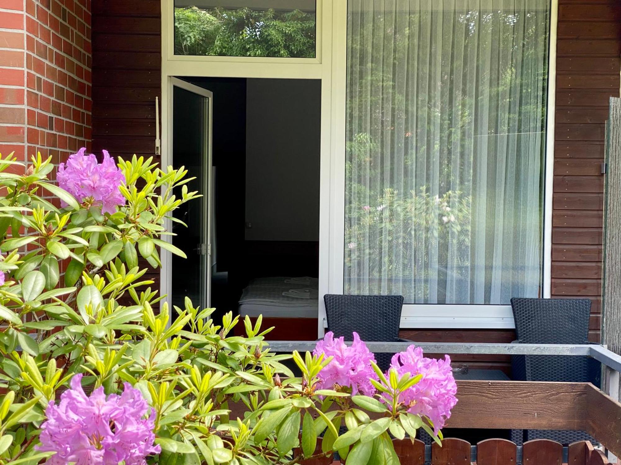 Adamidis Hotel Altenmedingen Esterno foto